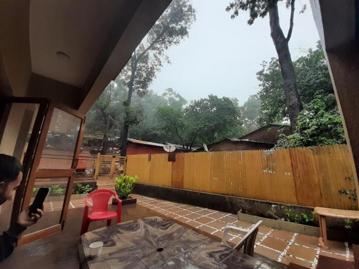 Nivritti Villa Matheran Exterior photo