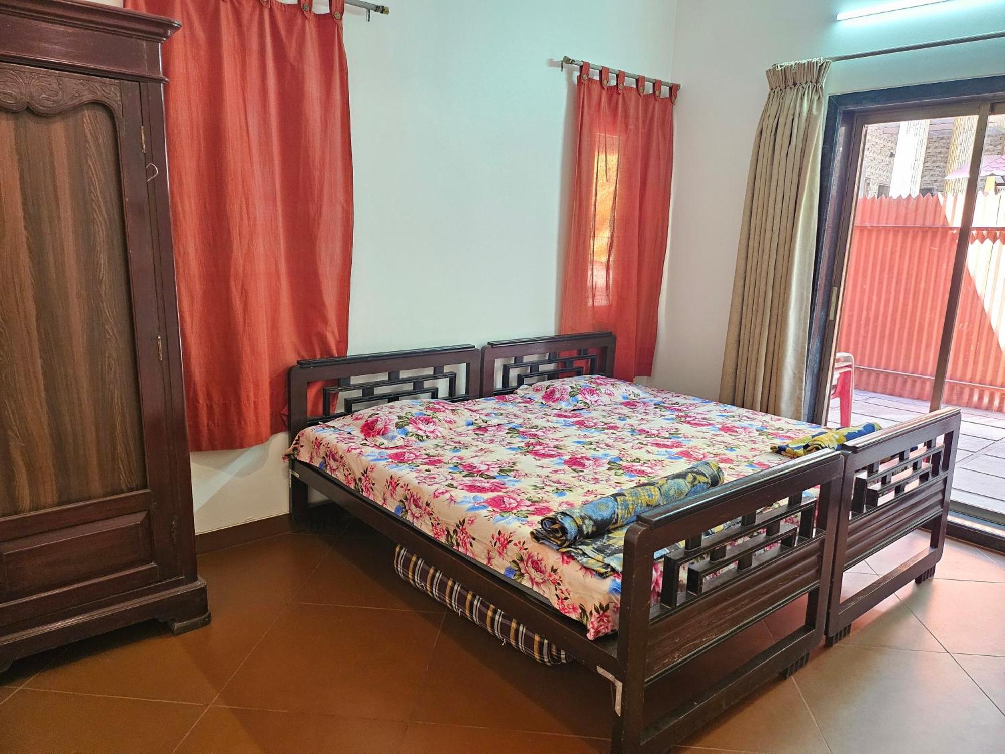 Nivritti Villa Matheran Exterior photo